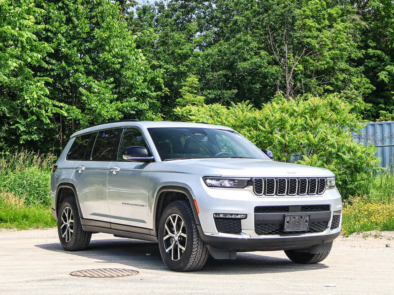 Jeep Grand Cherokee photo Jeep Grand Cherokee