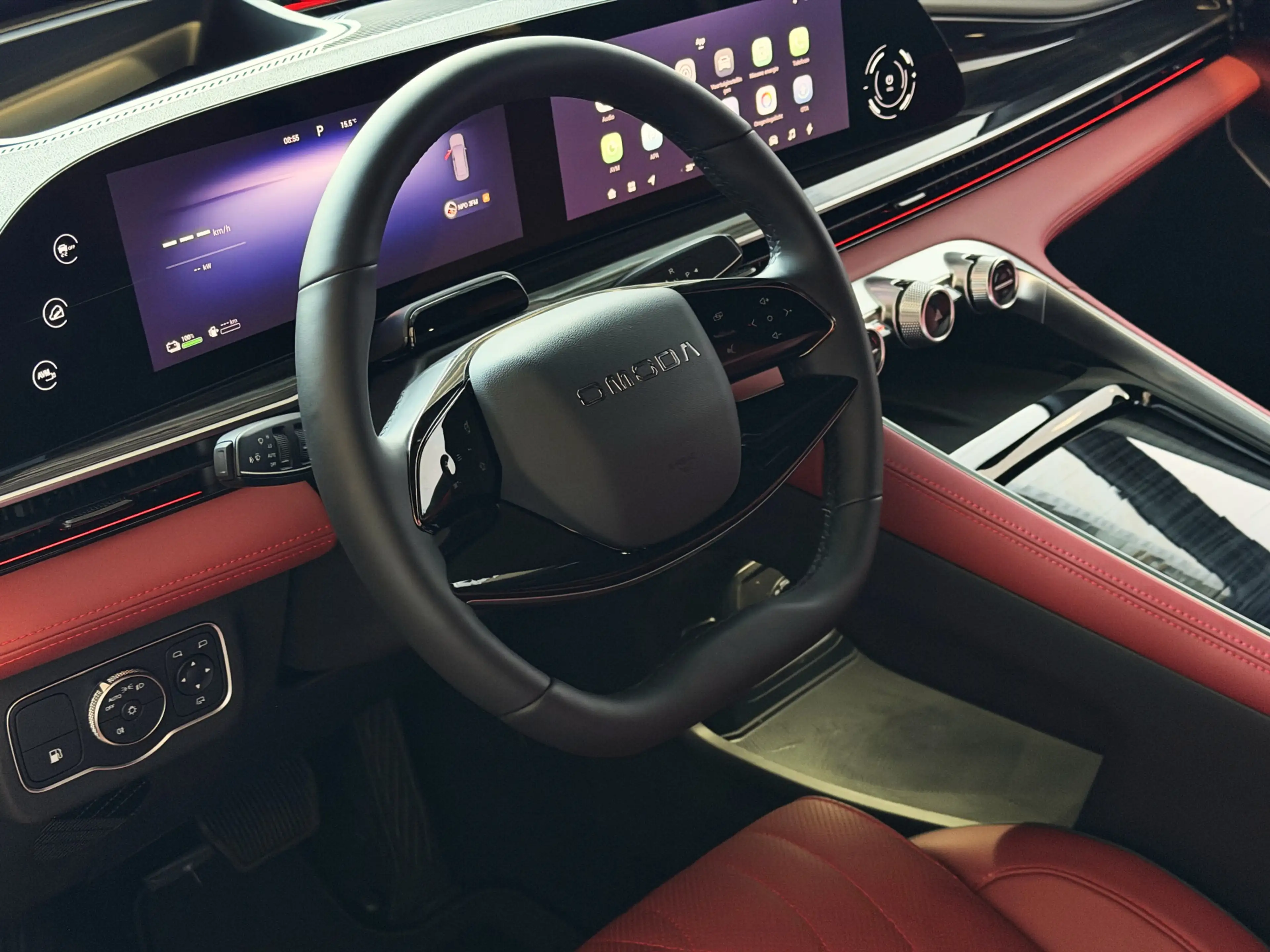 Omoda 9 OMODA 9 PREMIUM AWD 538 PK | Stary White | Rood Le — photo 11