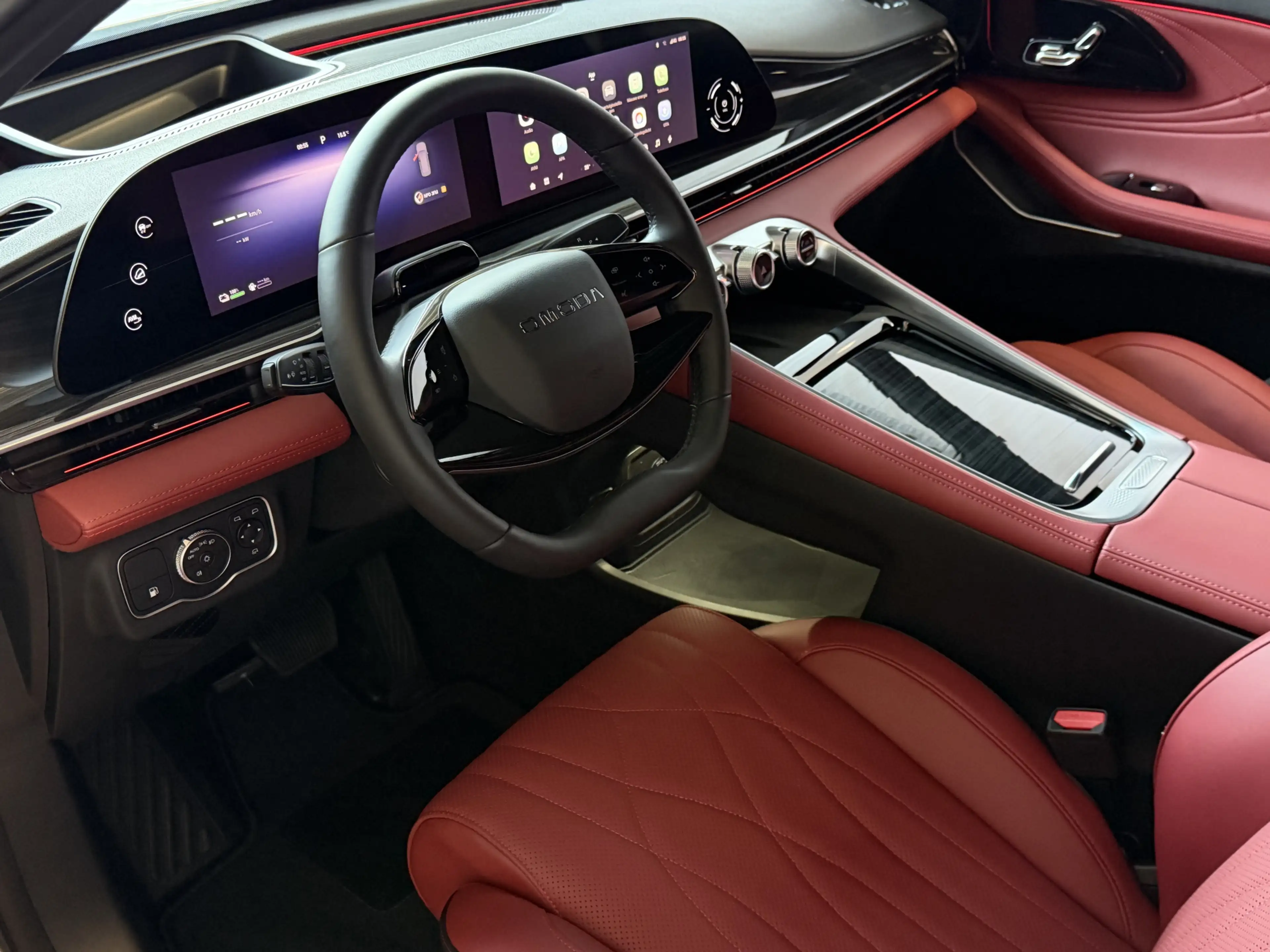 Omoda 9 OMODA 9 PREMIUM AWD 538 PK | Stary White | Rood Le — photo 10