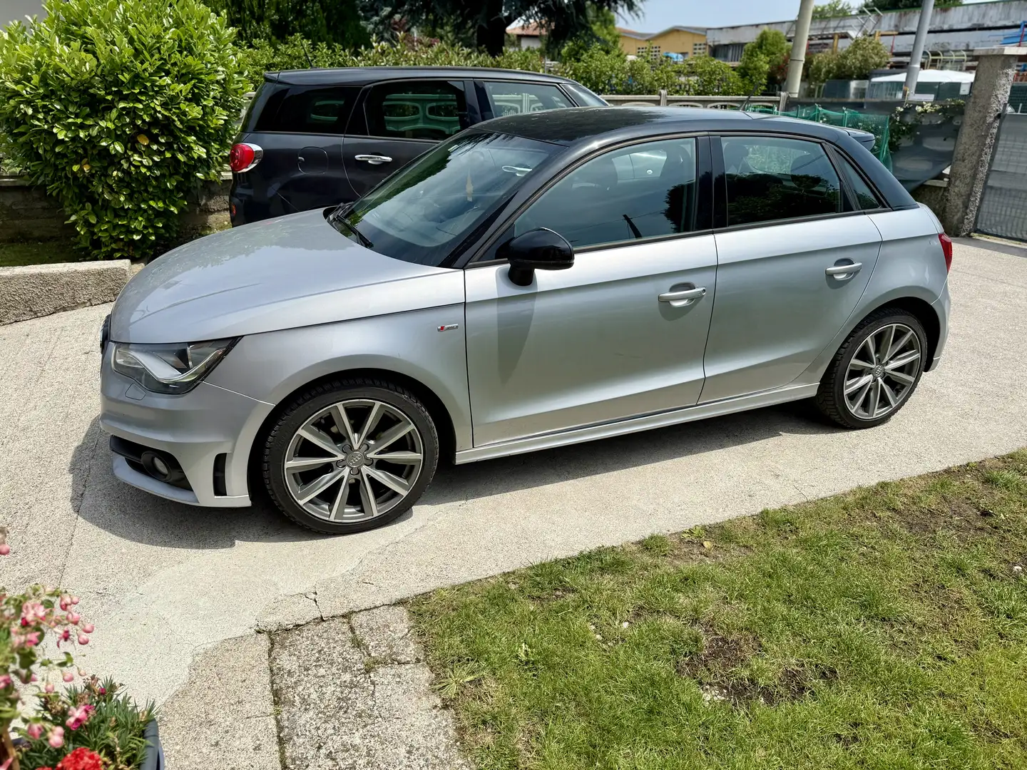 Audi A1 Sportback 1.6 tdi S Line Edition plus come nuova Silver - 1