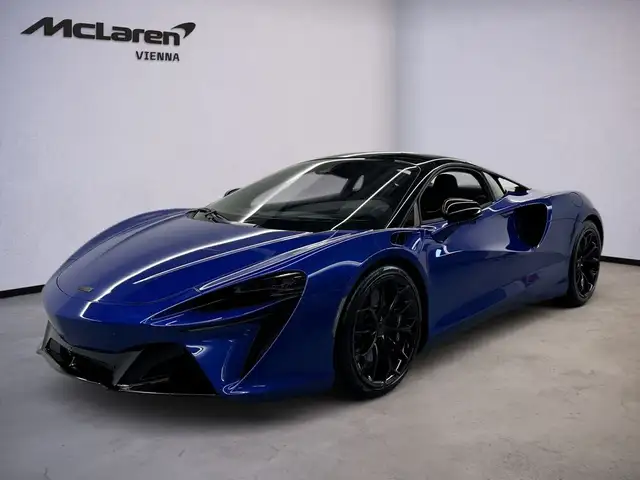 McLaren Artura Artura / Aurora Blue /