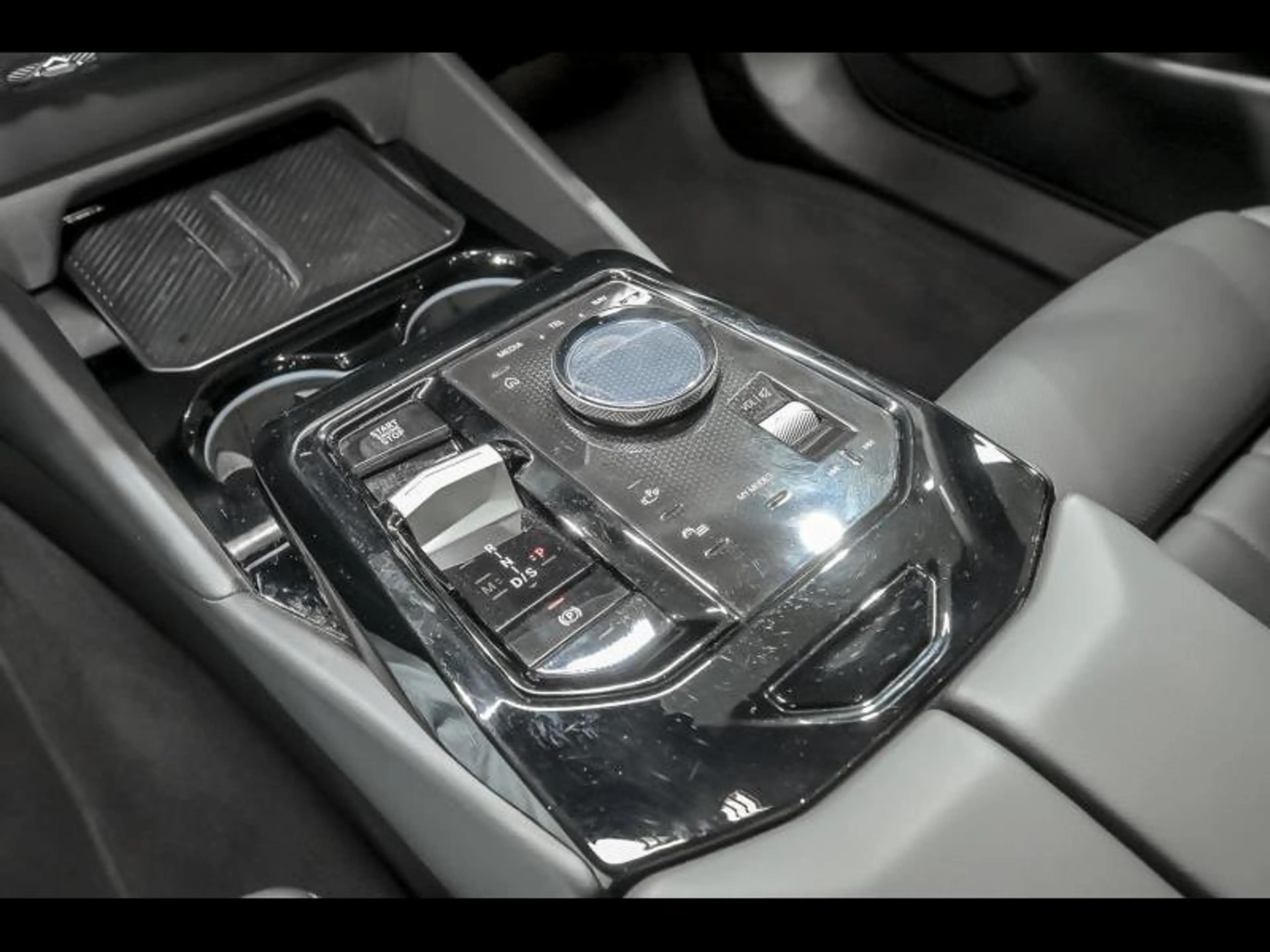BMW 530 e Touring - MPACKPRO|DASS+|360CAM|H&K|COMFORT — photo 11