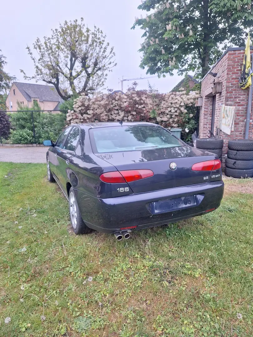 Alfa Romeo 166 2.5i V6 24v - 2