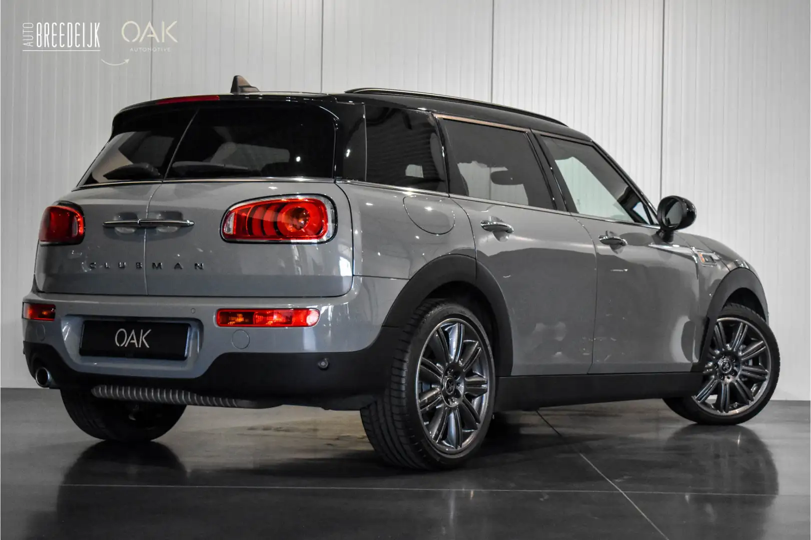 MINI Cooper Clubman Mini 1.5 Chili Aut. | Navigatie | Panorama | Loung Grijs - 2