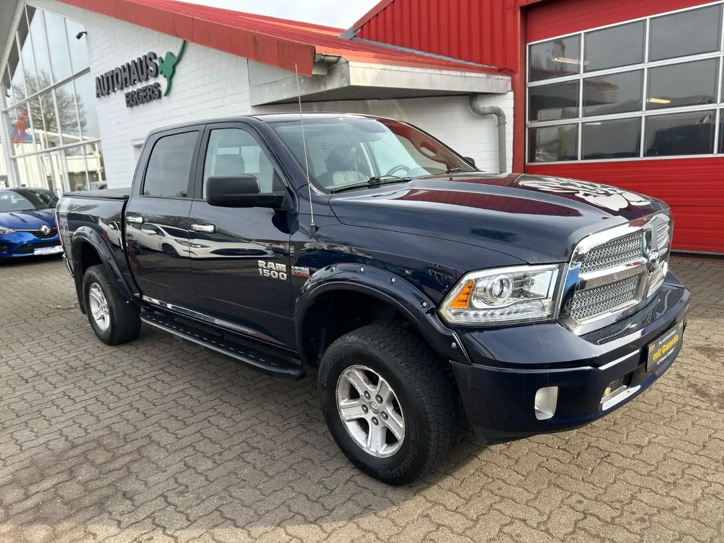 Dodge RAM 5.7 Hemi Aut. SLT/NAVI/SHZ/TEMP/6-SITZE/KAM Kék - 2