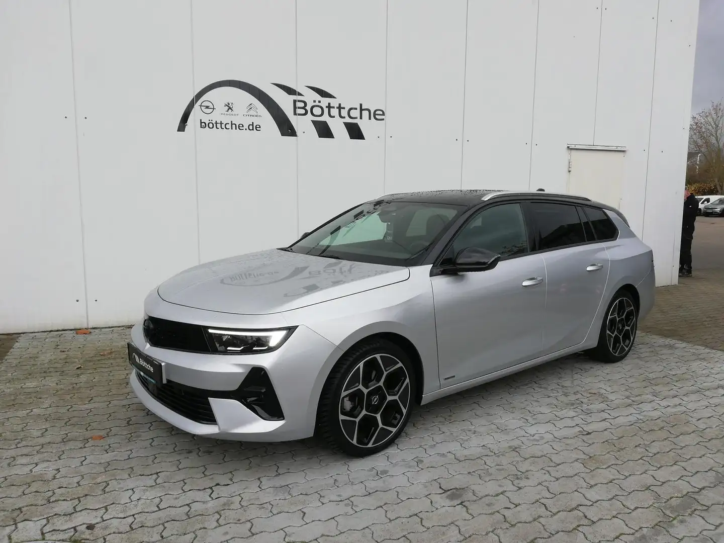 Opel Astra L Sports Tourer GS Line - 2