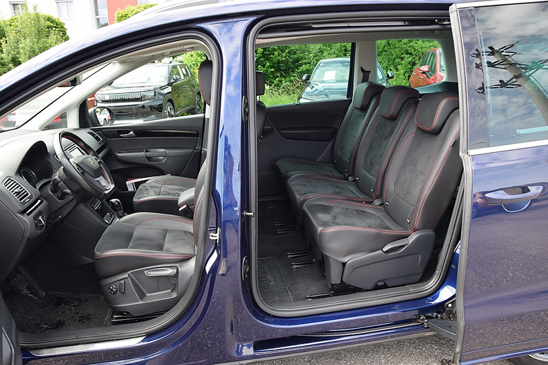 SEAT Alhambra Style 2,0 TDI DSG — photo 8