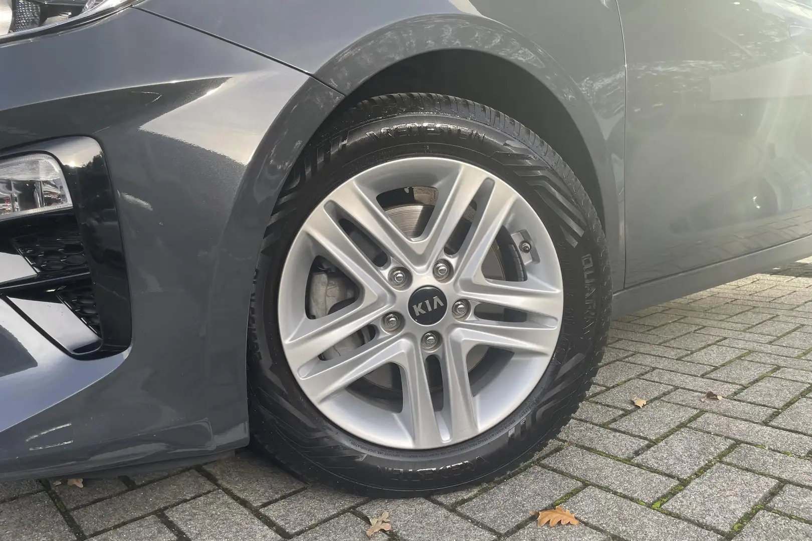 Kia Ceed / cee'd 1.0 T-GDi DynamicPlusLine Navigatie | Cruise Contr Grijs - 2