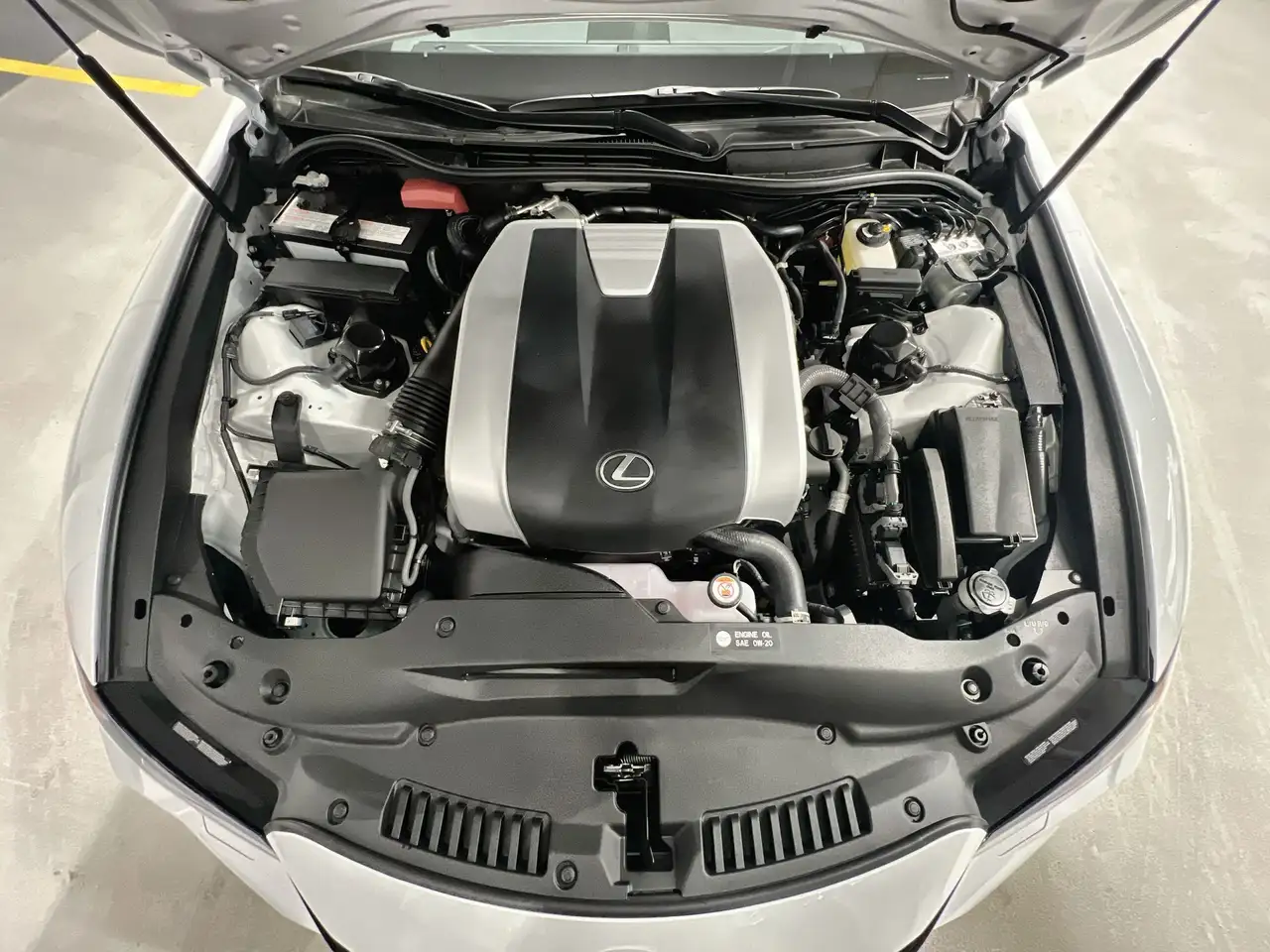 Lexus IS снимка Lexus IS
