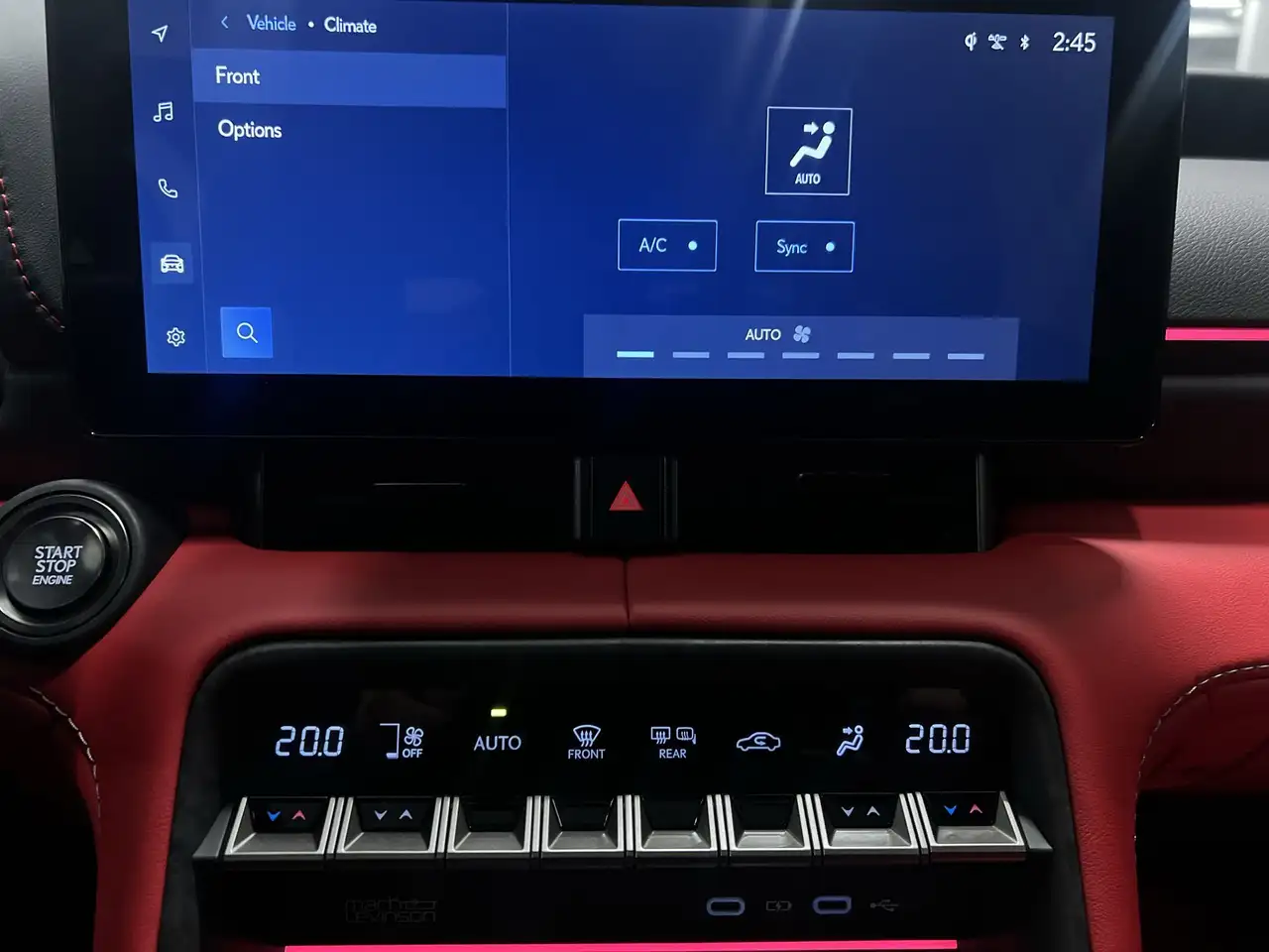 Lexus IS снимка Lexus IS