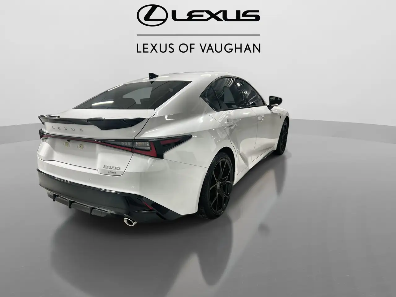 Lexus IS снимка Lexus IS