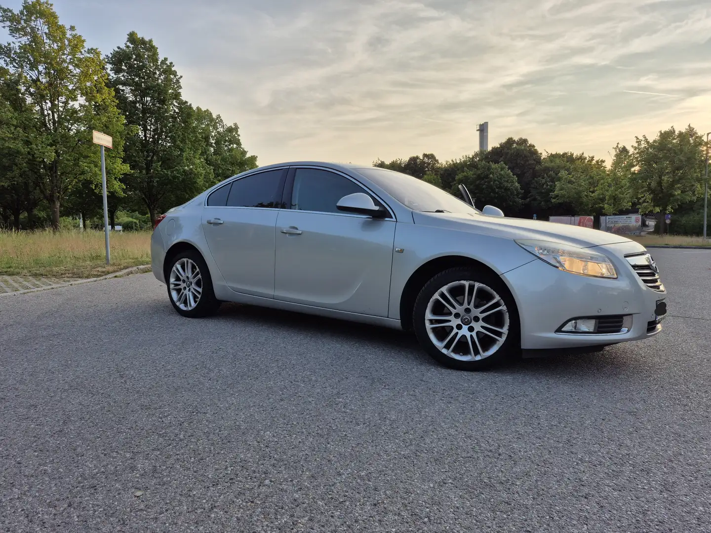 Opel Insignia Insignia 1.8 Edition Silber - 1