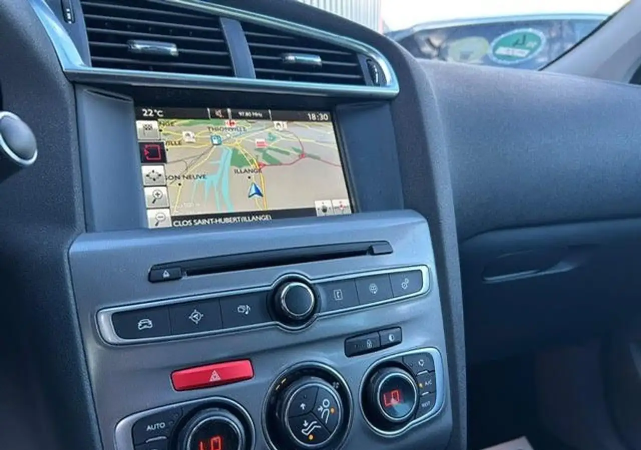 Citroen C4 Berline — photo 12