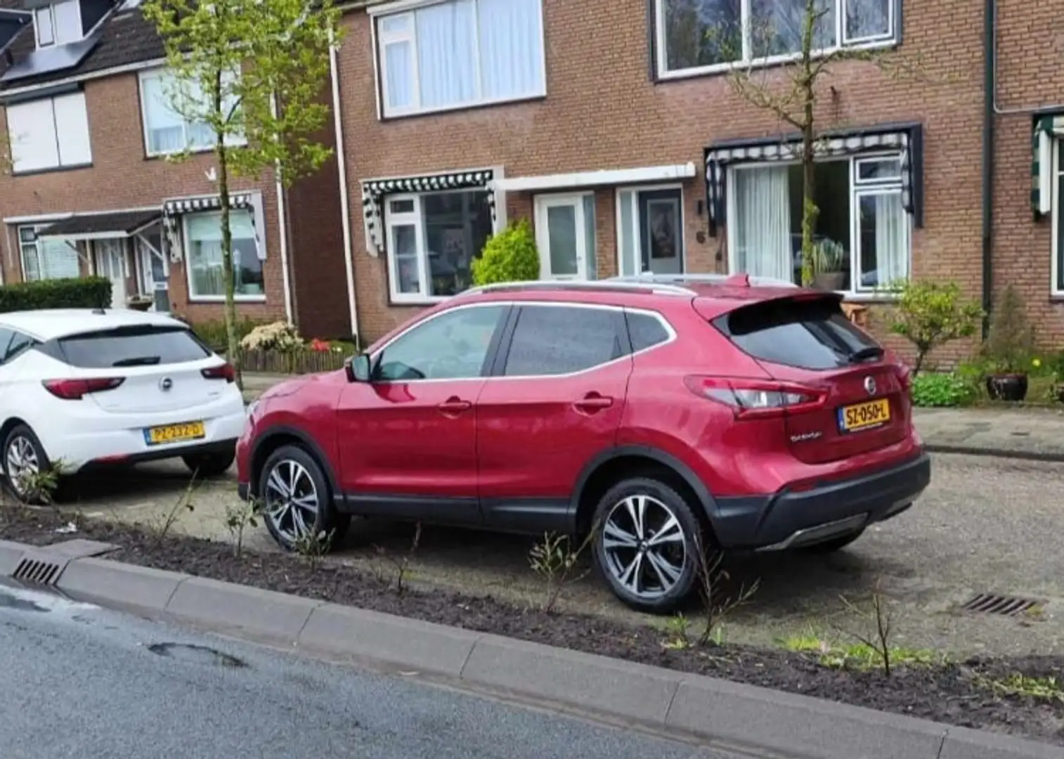 Nissan Qashqai 1.2 DIG-T TEKNA - 2