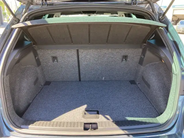 Seat Arona view 12