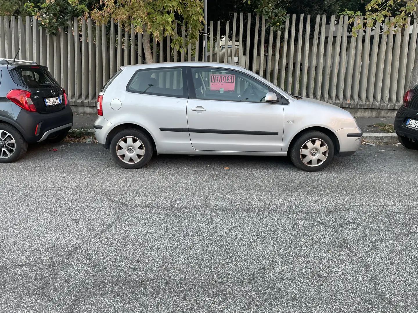 Volkswagen Polo 3p 1.4 tdi Comfortline - 2
