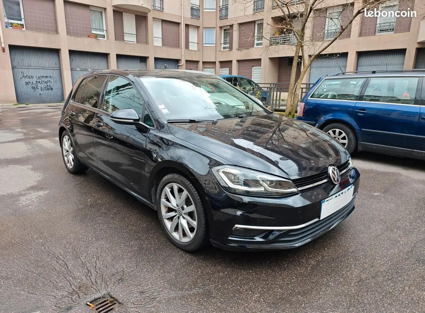 Volkswagen Golf 2.0 TDI 150ch FAP Carat Exclusive DSG7 Zwart - 1