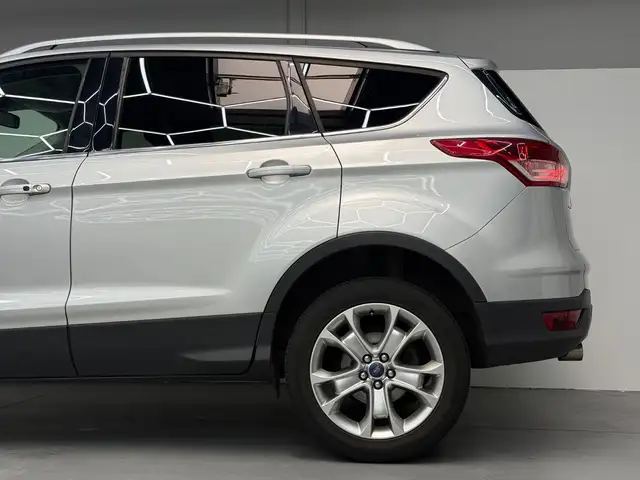 Ford Kuga view 8