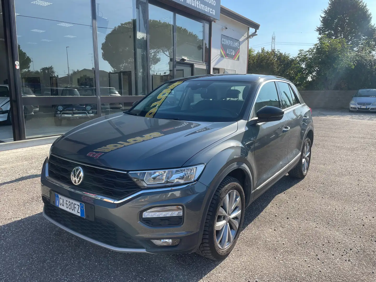 Volkswagen T-Roc T-Roc 1.0 tsi Style 115cv x neopatentati Grigio - 1