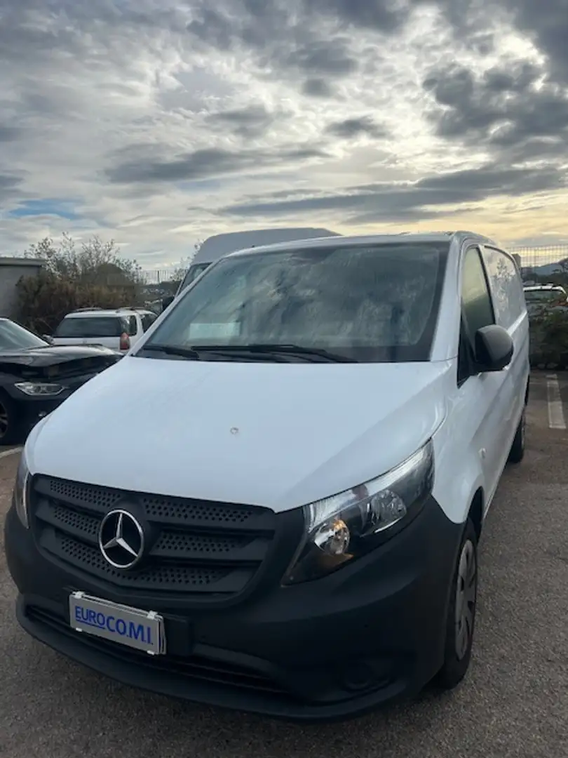 Mercedes-Benz Vito FURGONE 110 LONG TRAZIONE ANTERIORE Weiß - 2