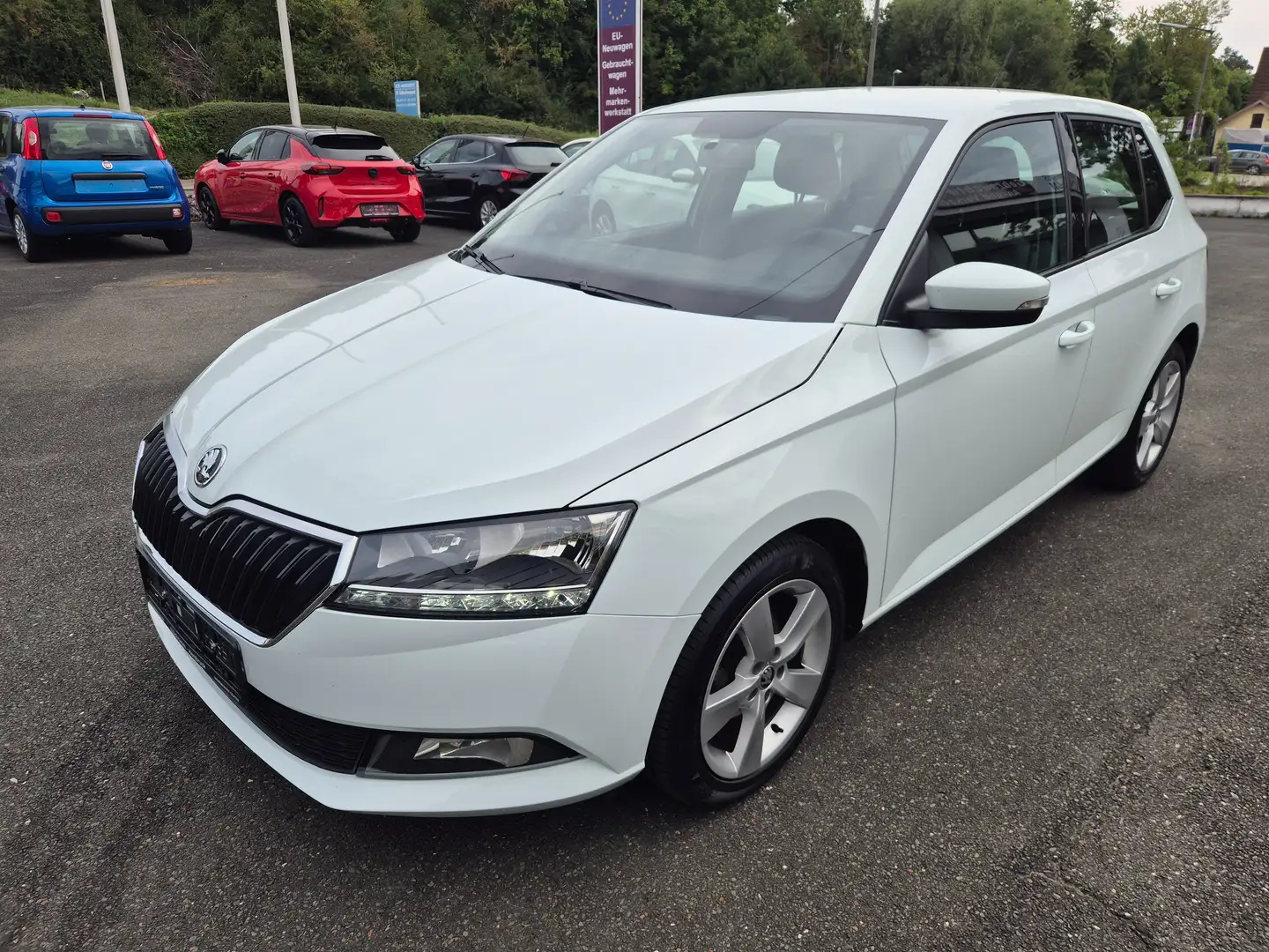 Skoda Fabia 1.0 MPI Cool Plus *Klima/PDC/SHZ/8 fach brft* Weiß - 1