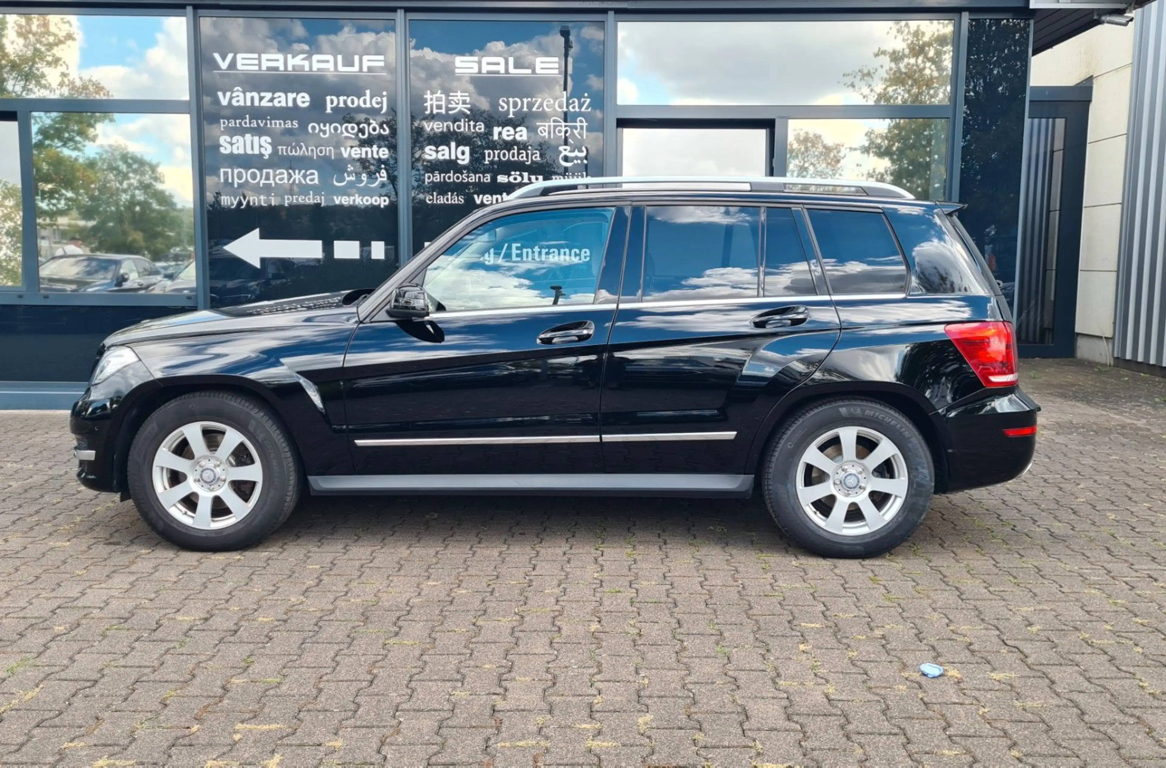 Mercedes-Benz GLK 220 4MATIC 7G - NAVI - LED - 8 x ALU - — photo 4