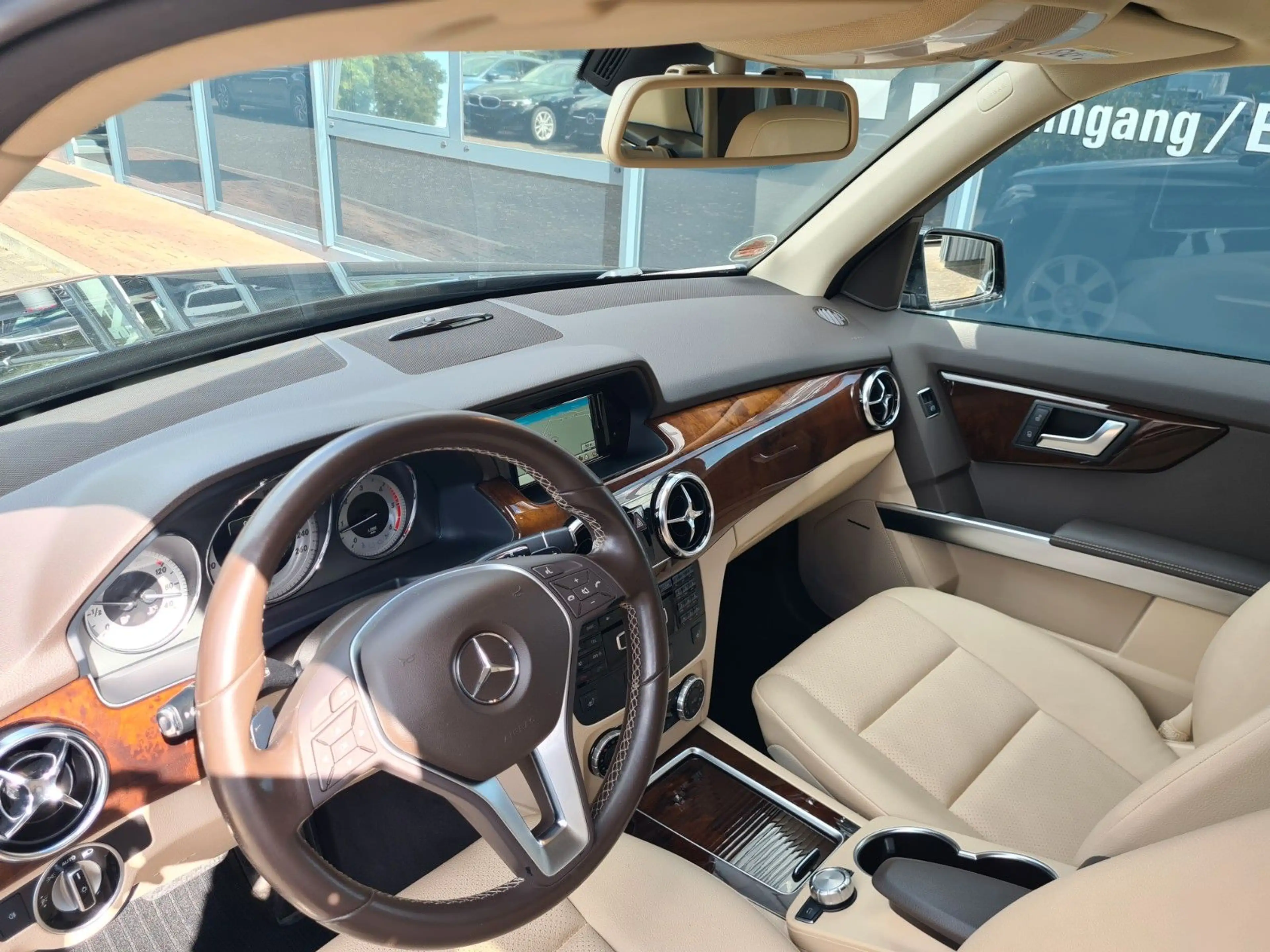 Mercedes-Benz GLK 220 4MATIC 7G - NAVI - LED - 8 x ALU - — photo 10