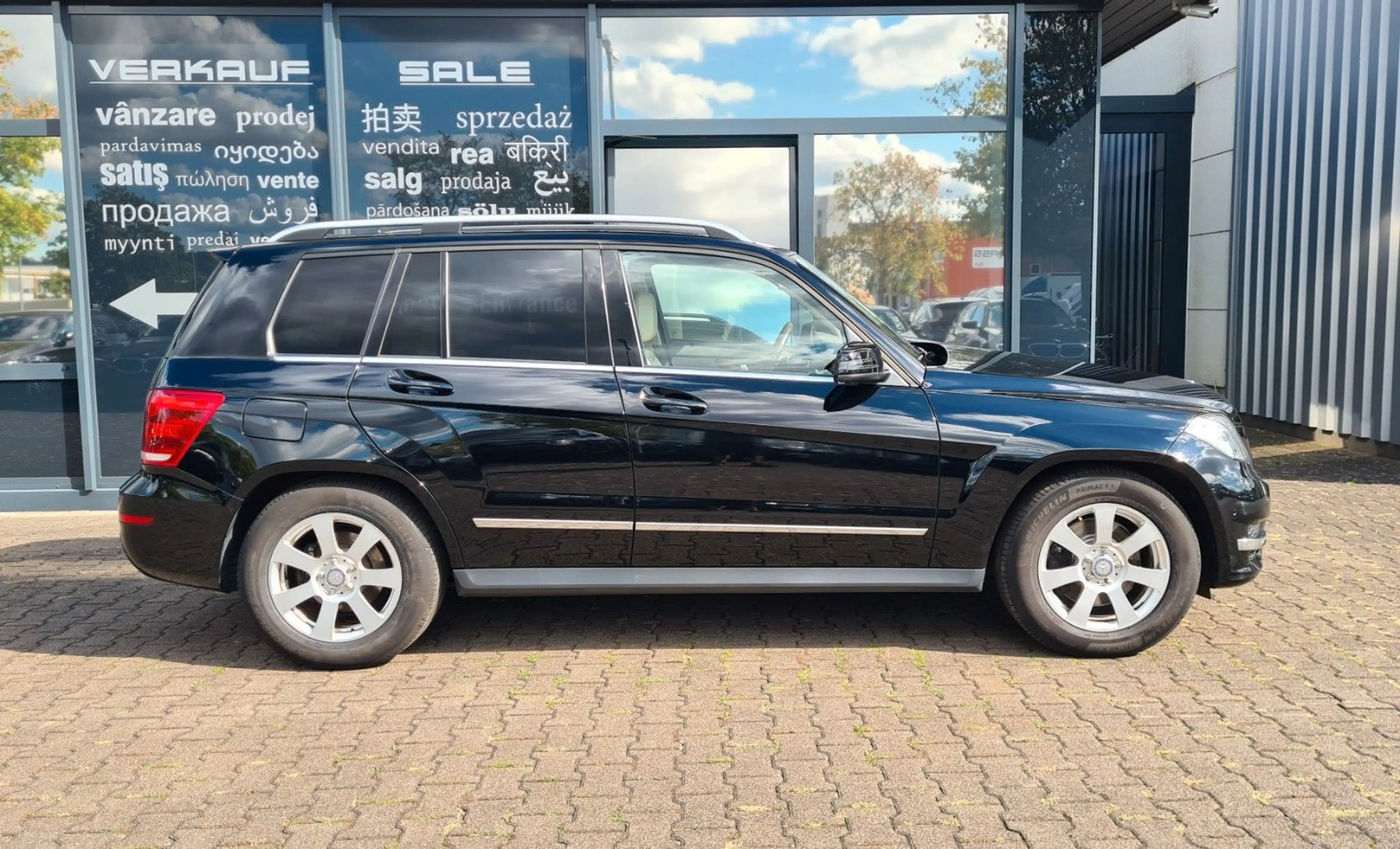 Mercedes-Benz GLK 220 4MATIC 7G - NAVI - LED - 8 x ALU - — photo 9