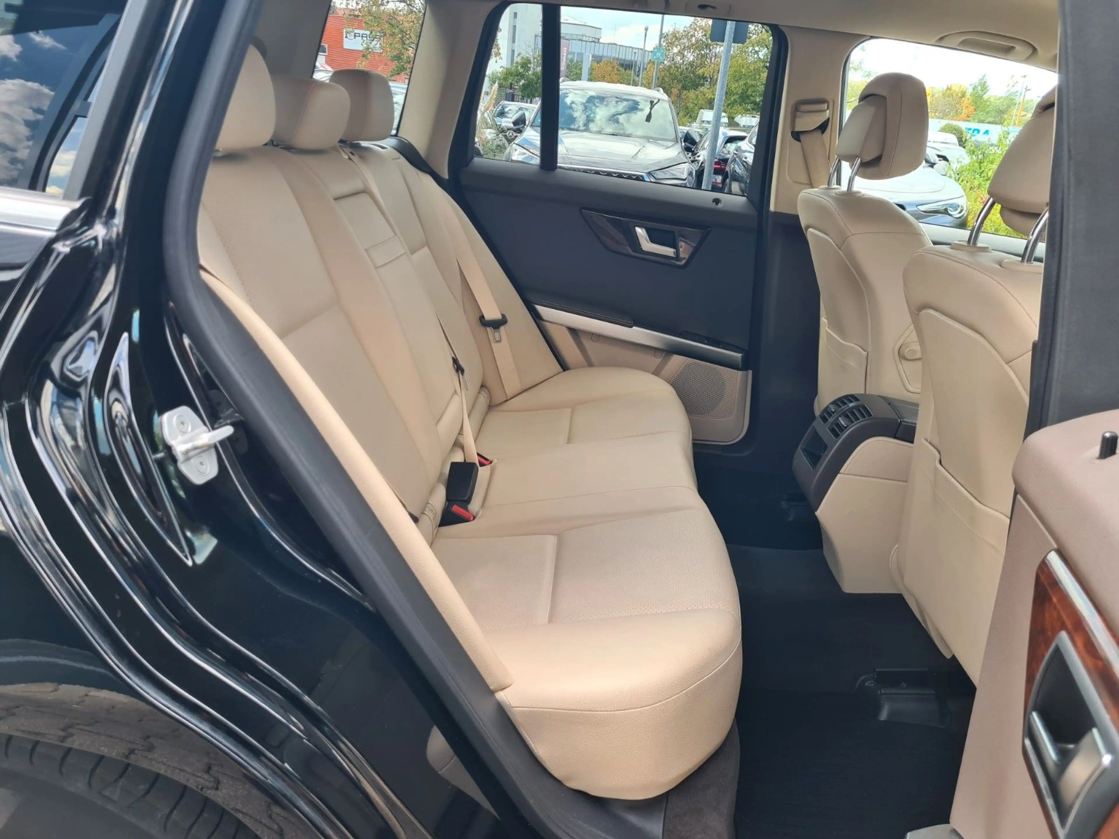 Mercedes-Benz GLK 220 4MATIC 7G - NAVI - LED - 8 x ALU - — photo 15