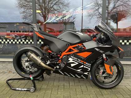 KTM RC 8C