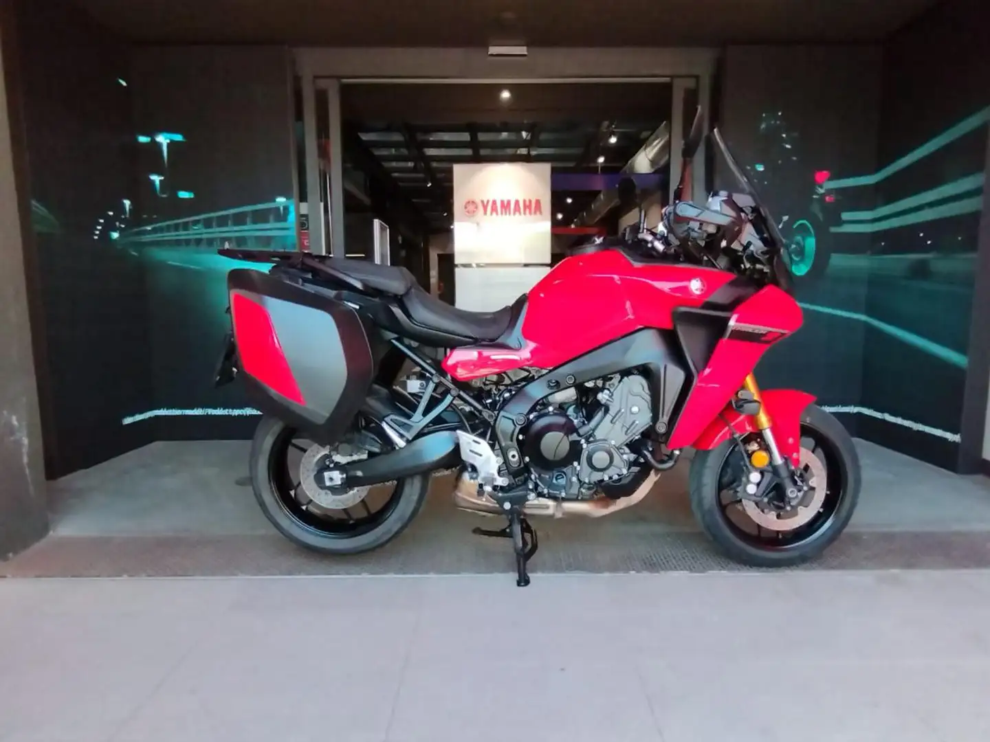 Yamaha Tracer 9 GT 2022 Rosso - 1