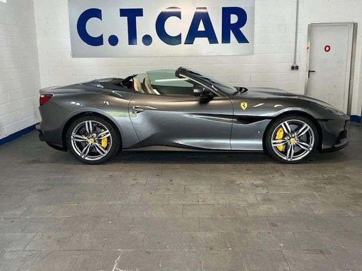 Ferrari Portofino 3.9 T V8 M DCT/Maintenance 7Jahre/1H Gris - 2