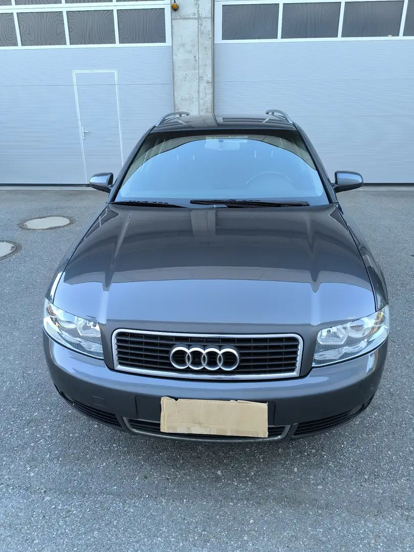 Audi A4 Avant 2.5 TDI Grigio - 2