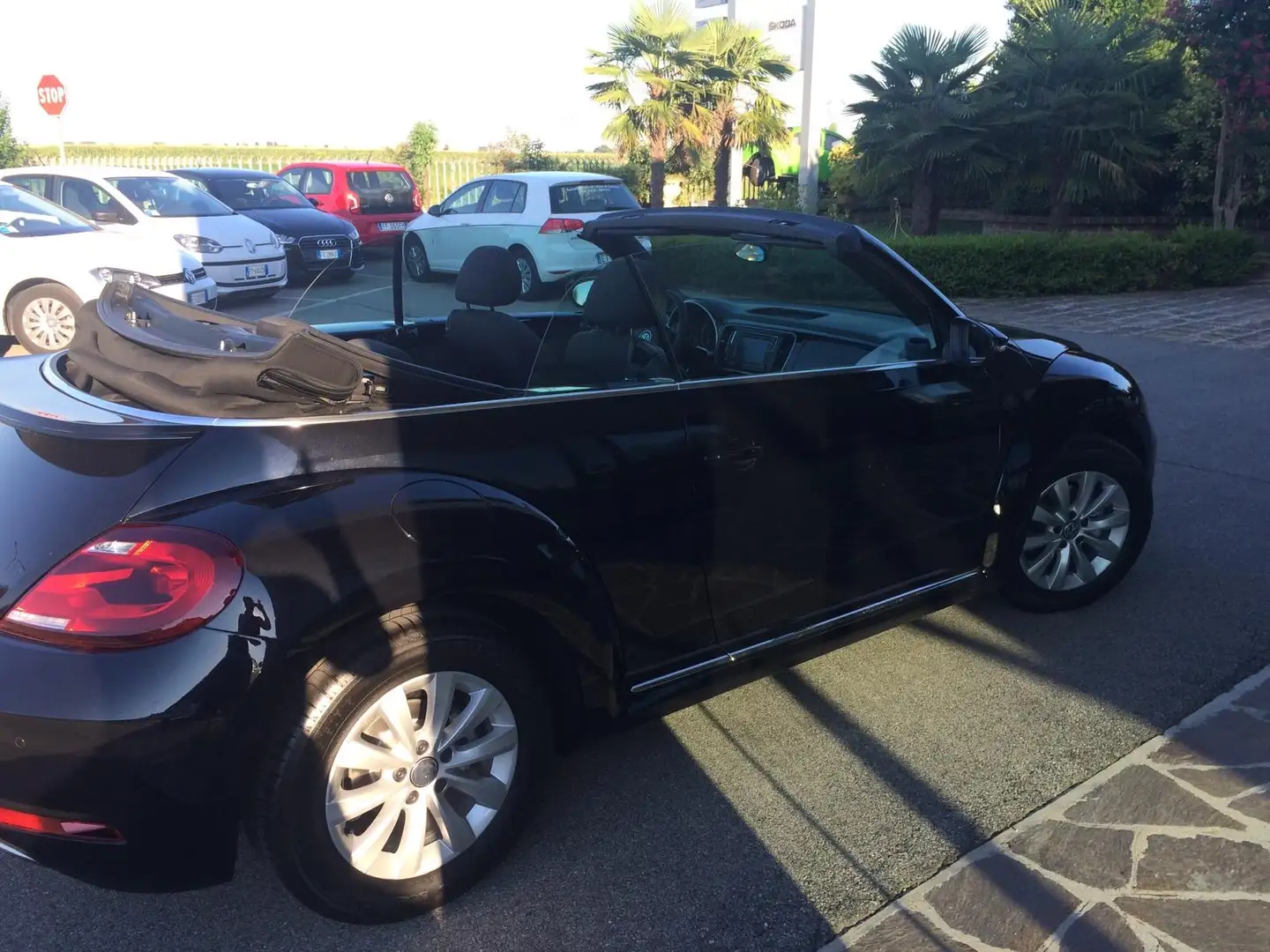 Volkswagen Maggiolino Maggiolino 2017 Cabrio Cabrio 1.2 tsi Design 105cv Negru - 2