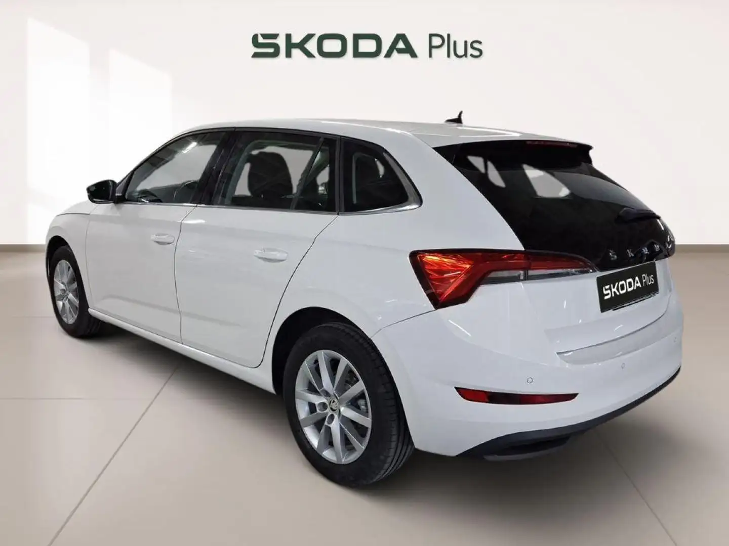 Skoda Scala 1.0 TSI Ambition 70kW Wit - 2