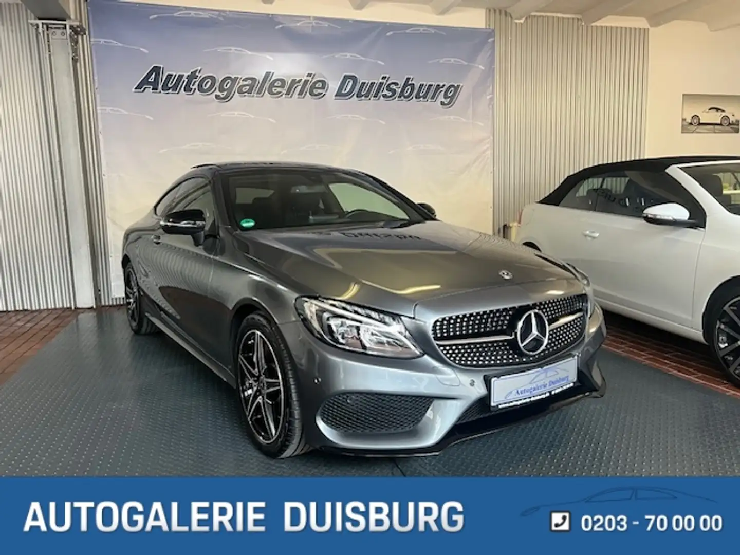 Mercedes-Benz C 300 AMG-Line Sportpaket Pano Burmester LED Navi Mehrzo Gris - 1
