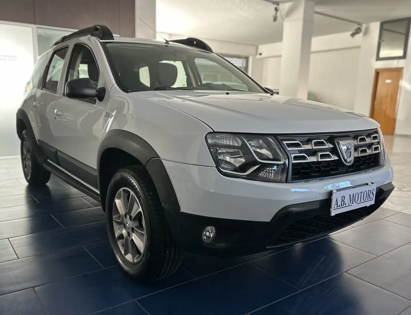 Dacia Duster Duster 1.5 dci Ambiance Family 4x4 s Wit - 1