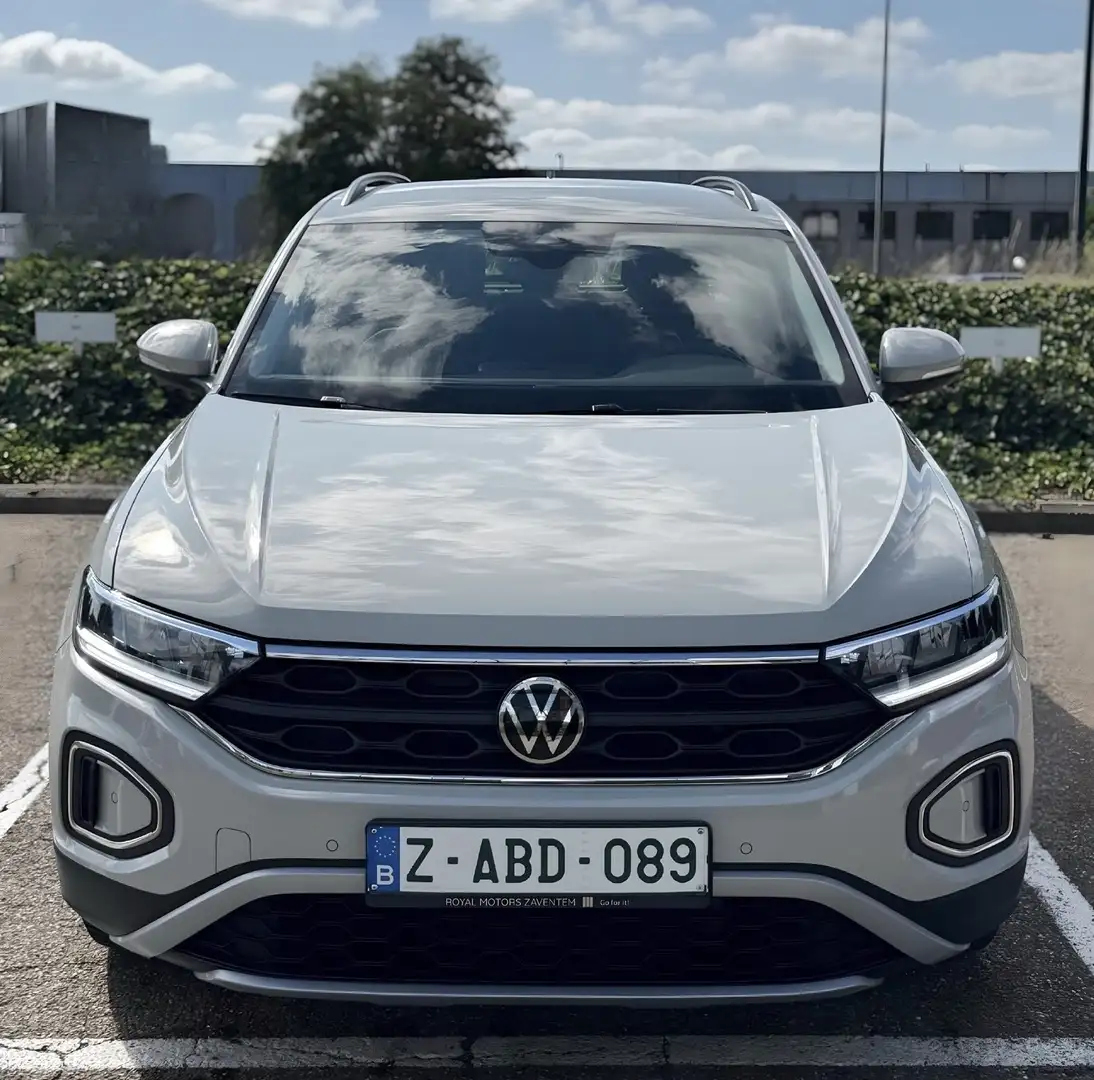 Volkswagen T-Roc 1.5 TSI DSG LIFE|CAMERA|LED|CARPLAY|1 JR GARANTIE Wit - 1