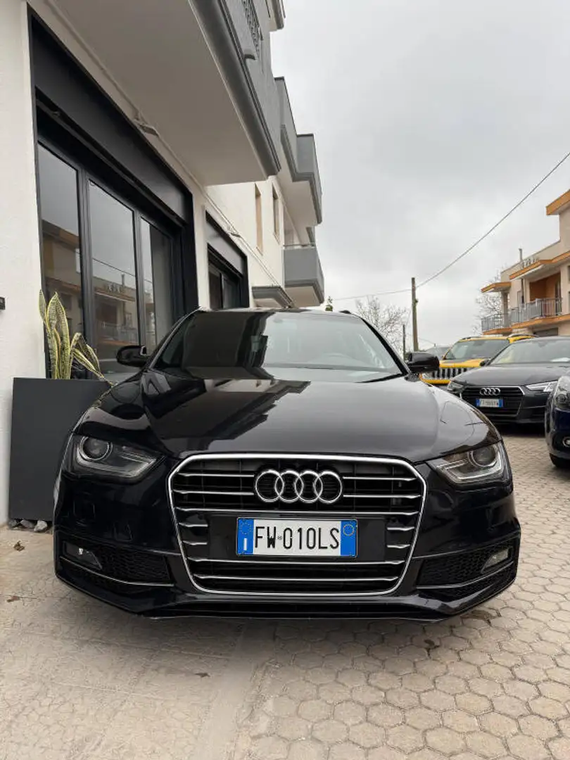 Audi A4 Audi A4 IV 2.0tdi S-line Plus 150cv Noir - 2