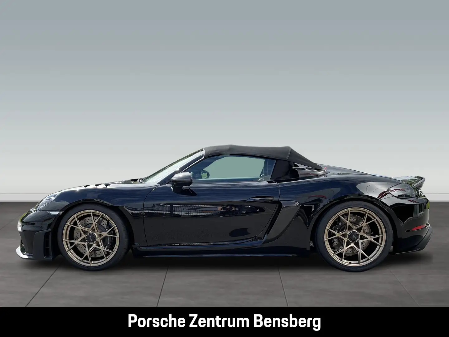 Porsche 718 Spyder RS Чорний - 2