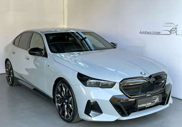 M60 xDrive *StHz*KeyGo*HuD*AHK*H&K*LenkradH*21''