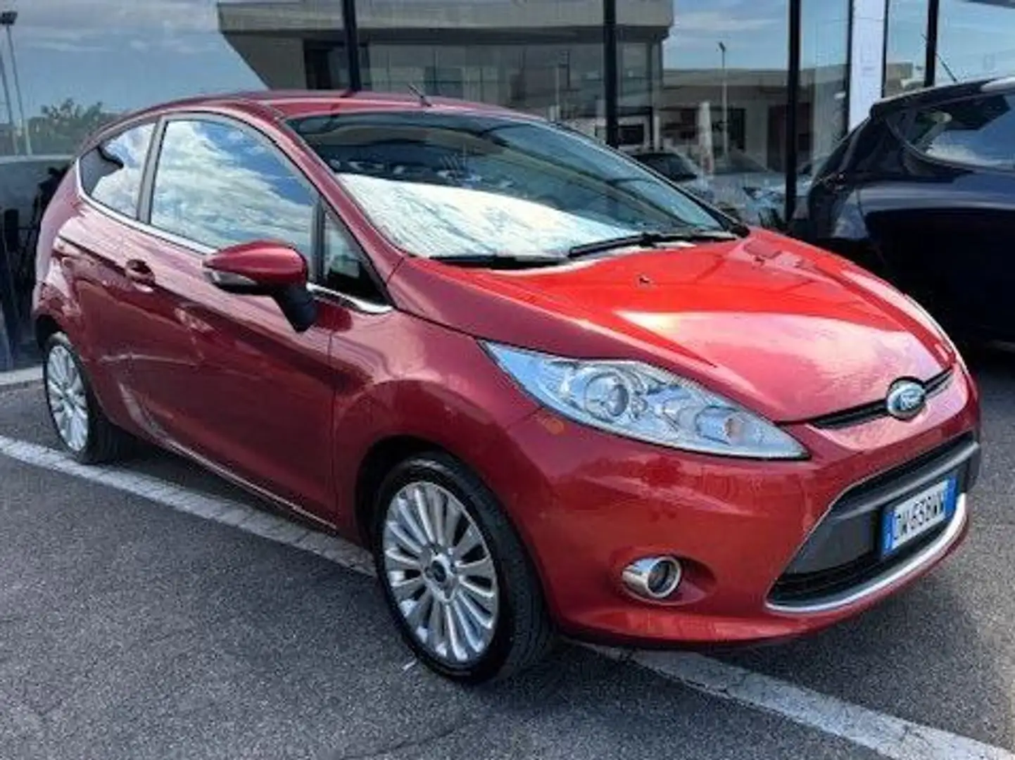 Ford Fiesta Fiesta VI 2008 3p 1.4 tdci Titanium Rosso - 2