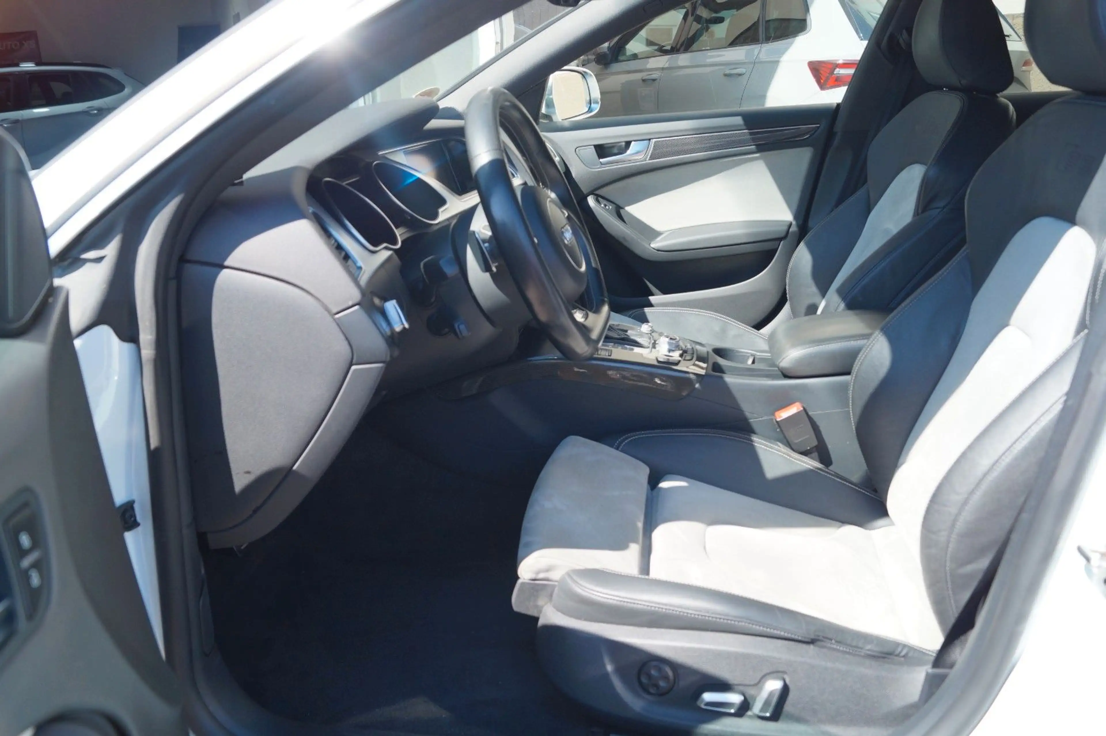 Audi S5 Sportback 3.0 TFSI quattro S-Tronic +2.Hand!+ — photo 10