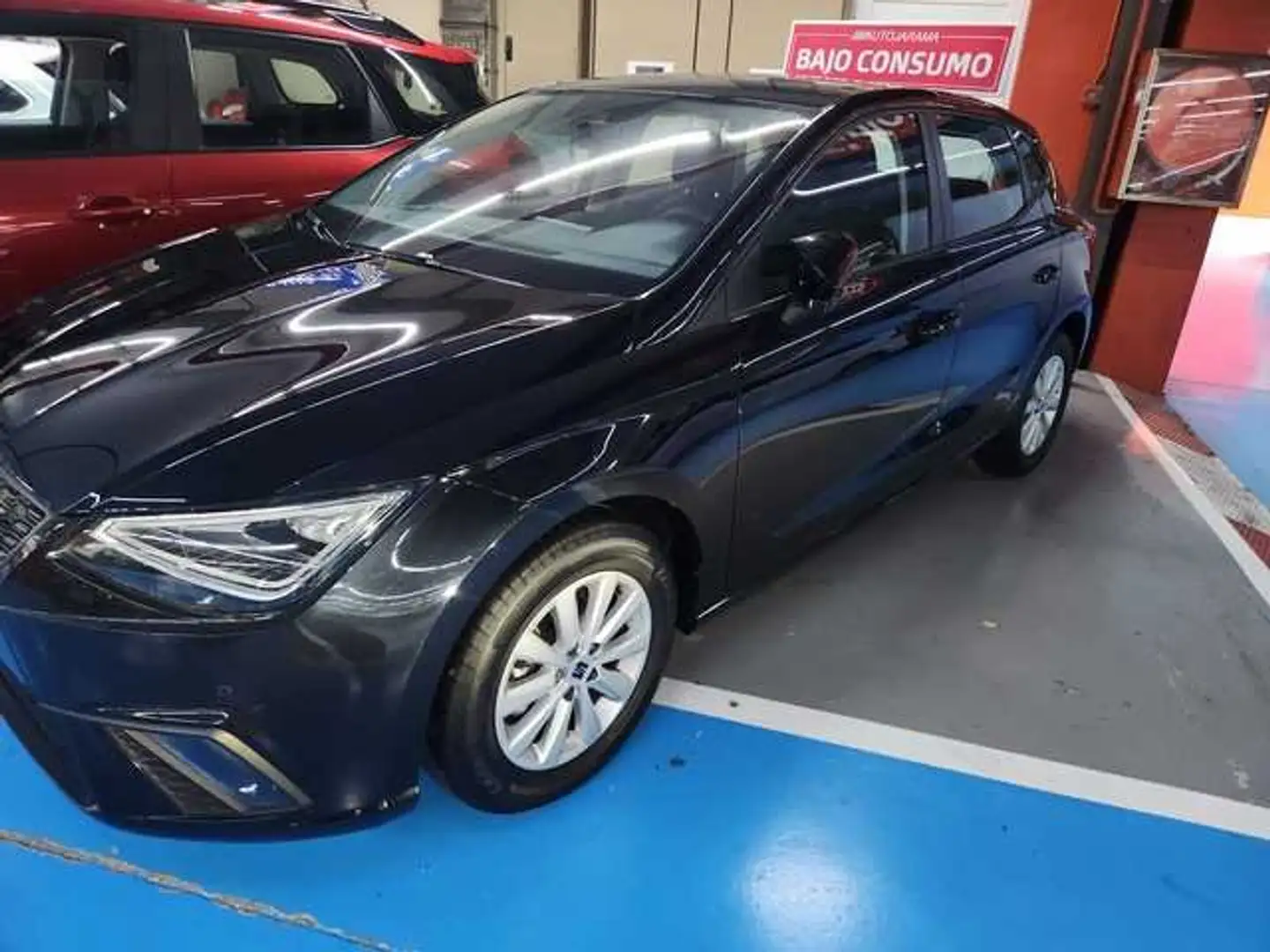 SEAT Ibiza 1.0 MPI Evo S&S Style XM 80 Negro - 1