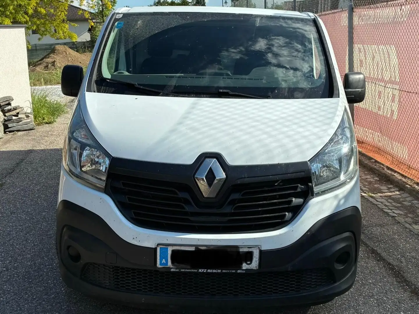 Renault Trafic L2H1 Weiß - 1