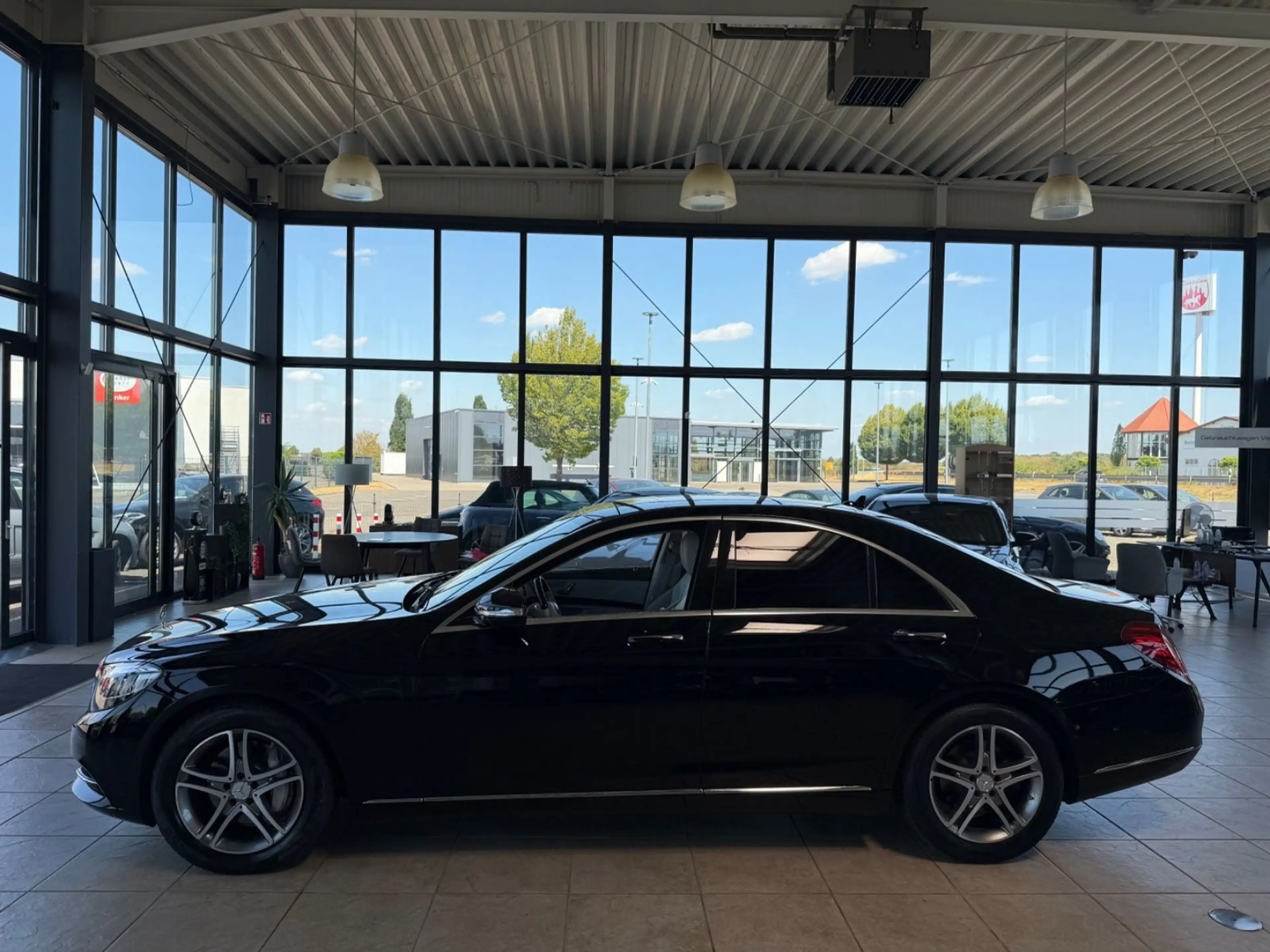 Mercedes-Benz S 350 S Limousine S 350 BlueTec / d — photo 3