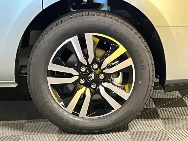 Renault Trafic view 8
