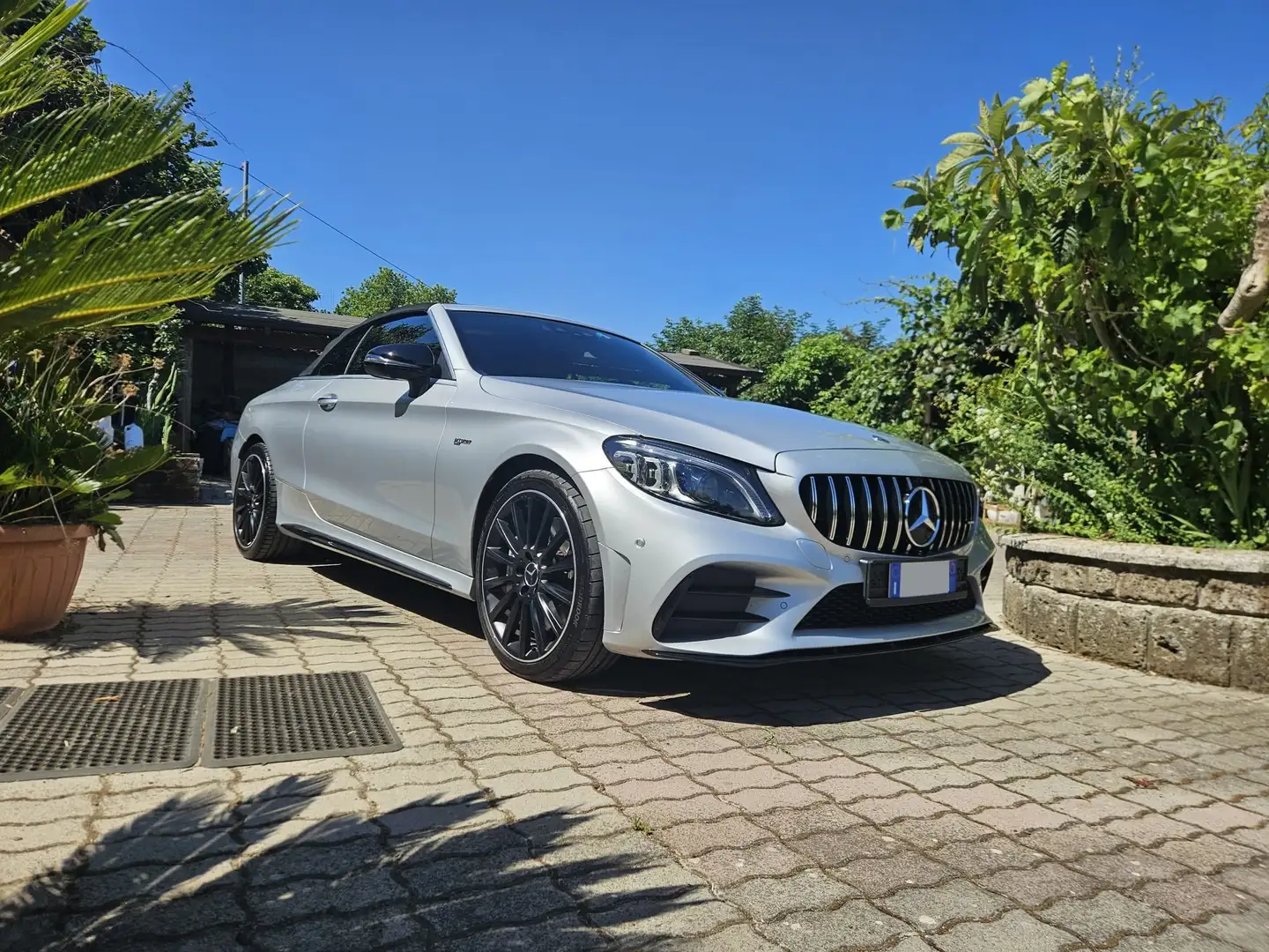 Mercedes-Benz C 43 AMG S Cabrio Gp Ed 4x4 Camera Navi Touch Led Burmester Stříbrná - 1