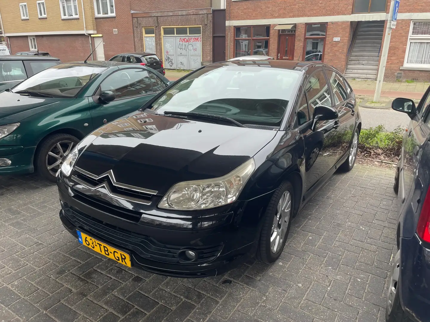 Citroen C4 1.6 16V Confort Siyah - 1