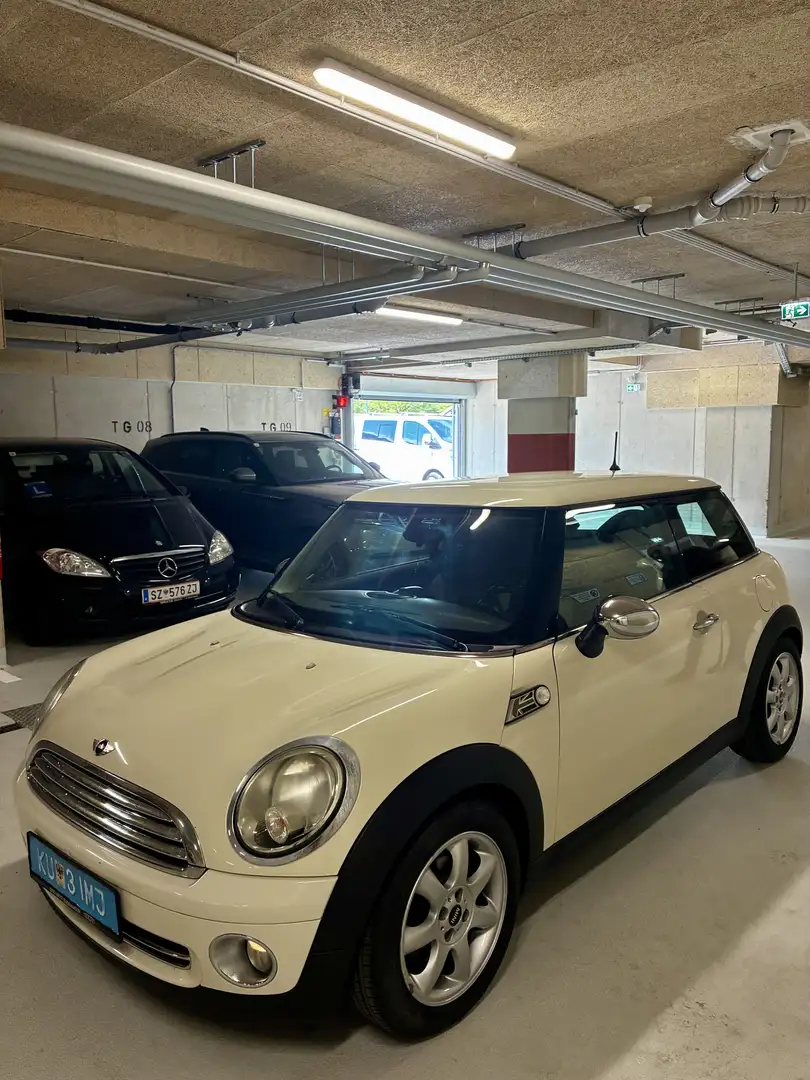 MINI One - 1
